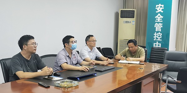 苏州球盟会与张家港市港源电力就锯树机器人项目达成合作