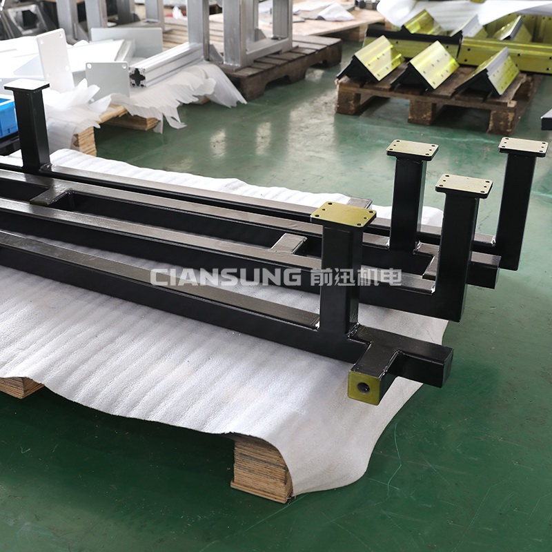 焊接、机加工件